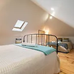 Διαμέρισμα Host Wise - Modern Design Duplex W Balcony