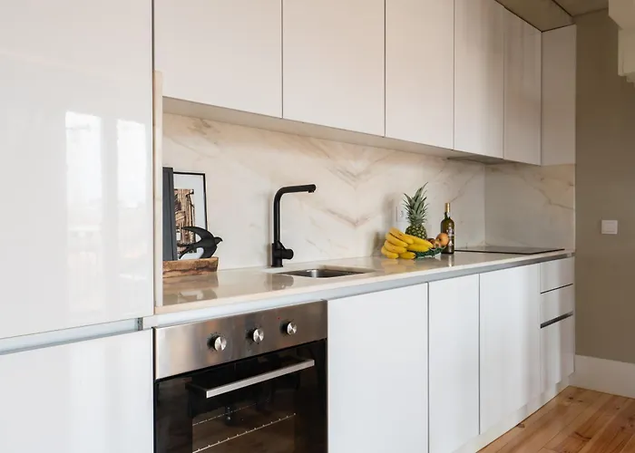 Host Wise - Modern Design Duplex W Balcony Διαμέρισμα Πόρτο