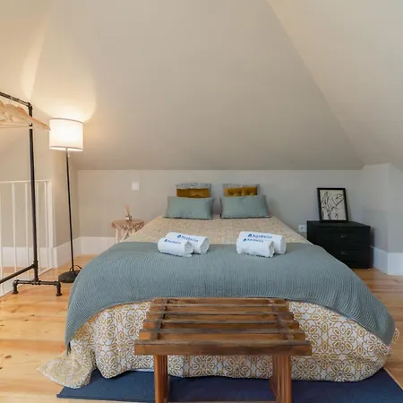 Host Wise - Modern Design Duplex W Balcony * Oporto